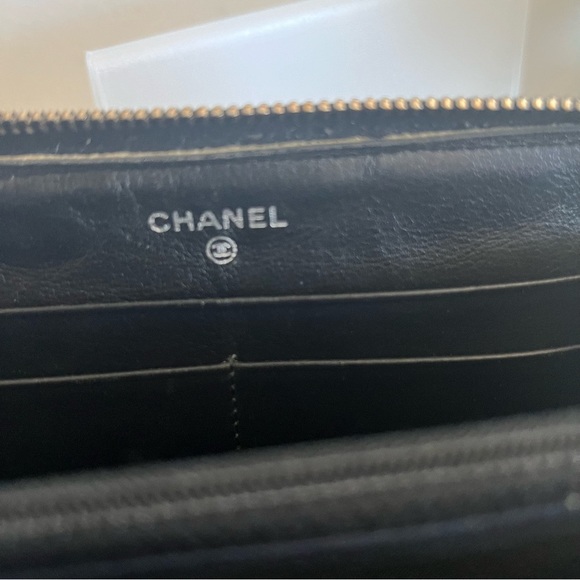 ❗️Sold ❗️Authentic Chanel wallet ❤️ - Picture 8 of 8